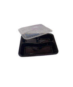 3 COMPARTMENT TRAYS & LIDS (150 PCS)